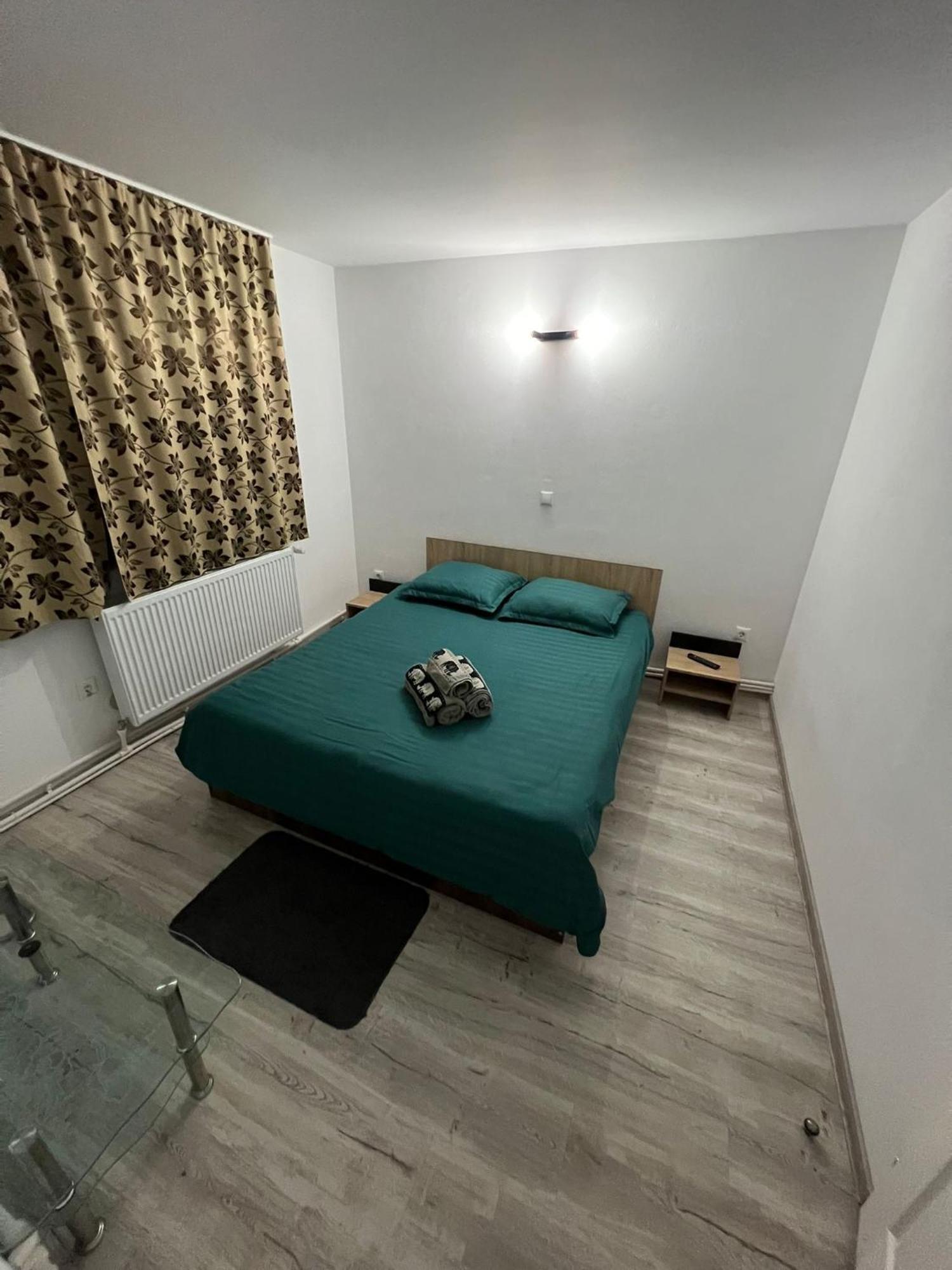 Apartmán Garsoniera Casa Dragoeni, Târgu Jiu Exteriér fotografie
