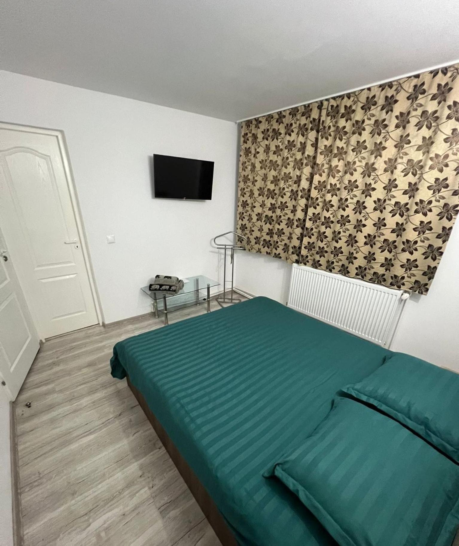 Apartmán Garsoniera Casa Dragoeni, Târgu Jiu Exteriér fotografie